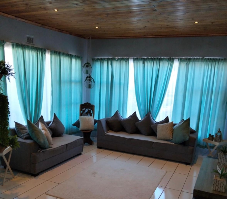 3 Bedroom Property for Sale in Bothasrus Eastern Cape